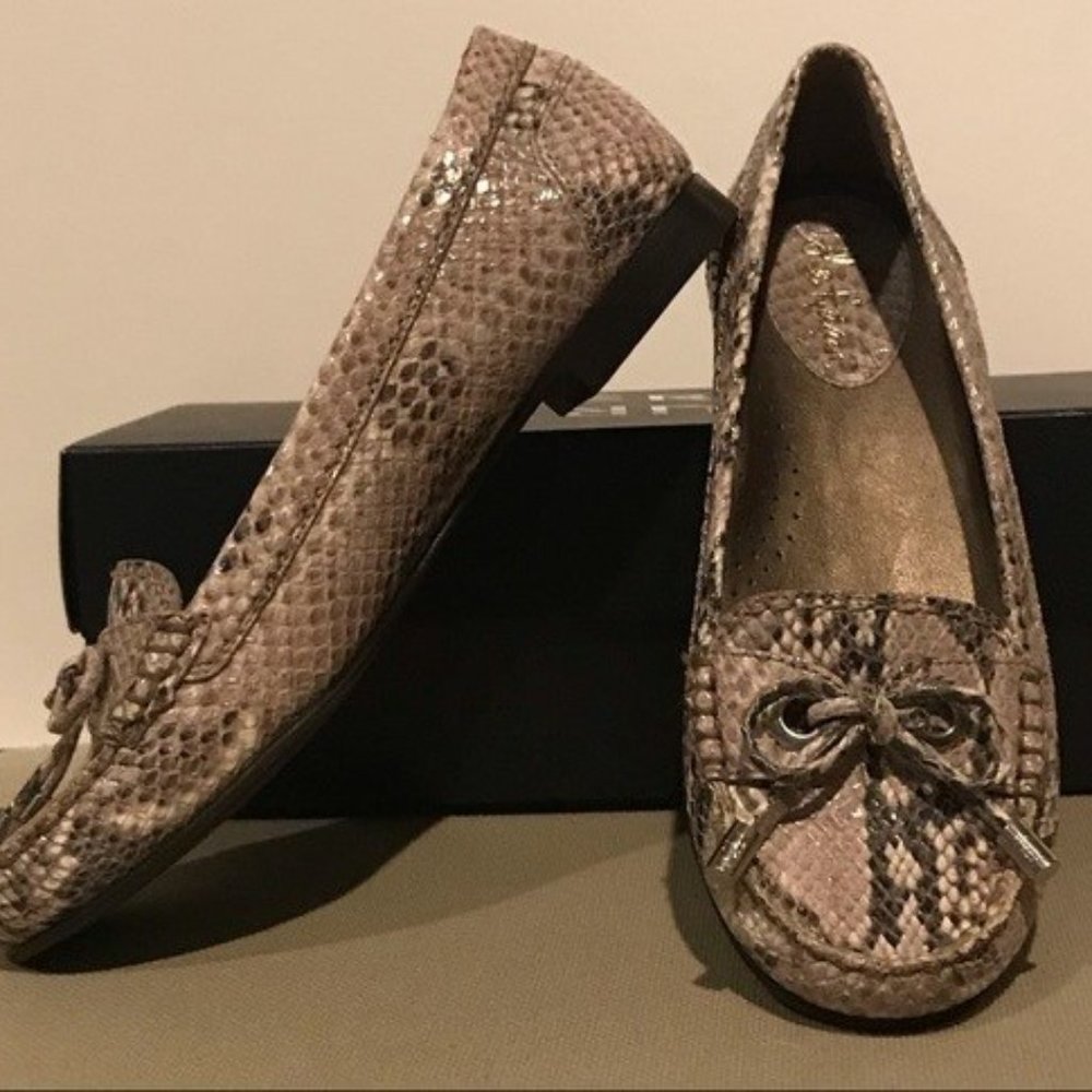 Cole Haan snakeskin loafers size 7